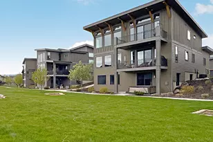 6370 E Mallory Way S, Huntsville, UT 84317 - Photo 2