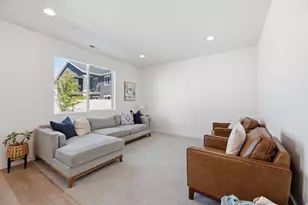 2948 S 2600 W, Syracuse, UT 84075 - Photo 12
