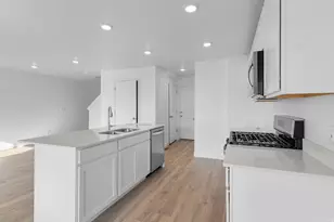 4254 N Buckstone Wy, Lehi, UT 84048 - Photo 8