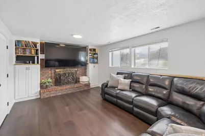 2419 N 2550 E, Layton, UT 84040 - Photo 20