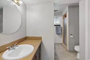 2419 N 2550 E, Layton, UT 84040 - Photo 24