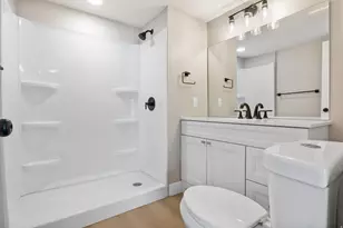 6494 S 1090 W, Murray, UT 84123 - Photo 10