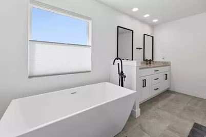 469 N 1360 E, Tooele, UT 84074 - Photo 28