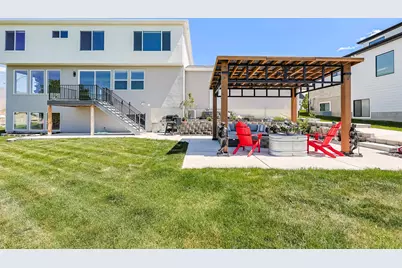 469 N 1360 E, Tooele, UT 84074 - Photo 4