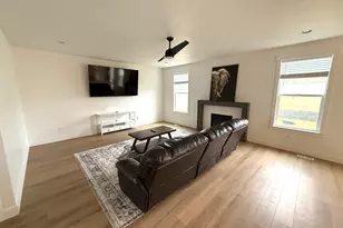 3367 S Heathercrest Dr, Saratoga Springs, UT 84045 - Photo 4