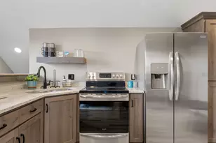 841 N Trapper Circle, Garden City, UT 84028 - Photo 32