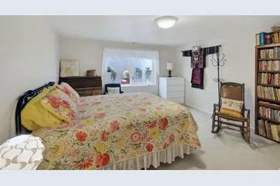 241 E 4700 N, Provo, UT 84604 - Photo 28