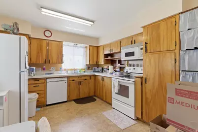 1677 S 75 E, Bountiful, UT 84010 - Photo 10