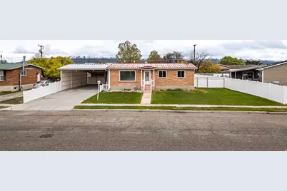 822 N 100 W, Tremonton, UT 84337 - Photo 2