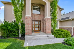 424 E 420 S, Pleasant Grove, UT 84062 - Photo 2