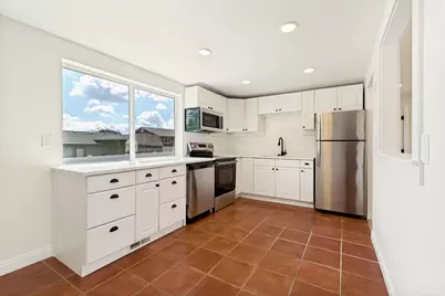 5643 S 4015 W, Taylorsville, UT 84129 - Photo 2