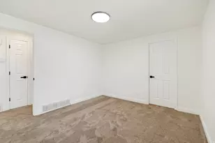 5643 S 4015 W, Taylorsville, UT 84129 - Photo 8