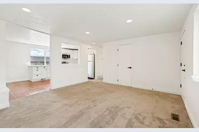 5643 S 4015 W, Taylorsville, UT 84129 - Photo 4