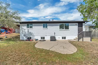 5643 S 4015 W, Taylorsville, UT 84129 - Photo 16