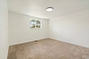 5643 S 4015 W, Taylorsville, UT 84129 - Photo 12