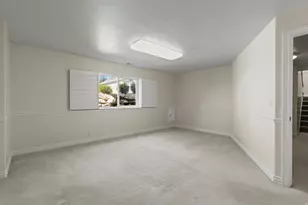 275 S Eagle Way, North Salt Lake, UT 84054 - Photo 24