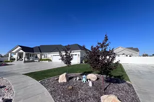 2437 N 2950 W, Plain City, UT 84404 - Photo 4
