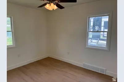 263 E Center St, Spanish Fork, UT 84660 - Photo 6