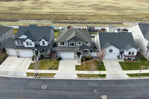 12476 S Clipper Peak Dr, Herriman, UT 84096 - Photo 4
