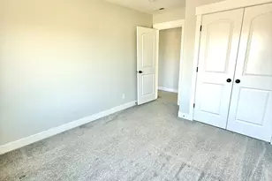 12476 S Clipper Peak Dr, Herriman, UT 84096 - Photo 32