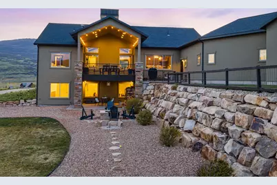 402 Shadow Hill Rd, Wanship, UT 84017 - Photo 1