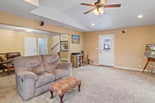 12133 S Doreen Dr W, Riverton, UT 84065 - Photo 8