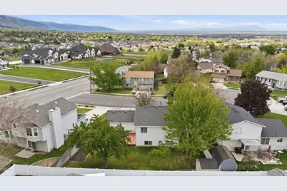 1183 E 2300 N, Layton, UT 84040 - Photo 52