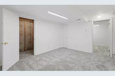 1183 E 2300 N, Layton, UT 84040 - Photo 32
