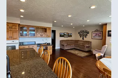 1959 N 150 E, Centerville, UT 84014 - Photo 10