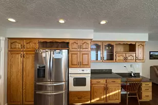 1959 N 150 E, Centerville, UT 84014 - Photo 10