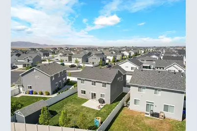 1512 W Parkview Dr S, Syracuse, UT 84075 - Photo 28