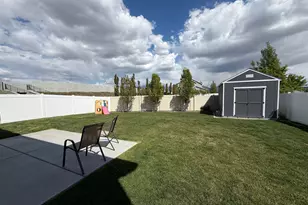 1512 W Parkview Dr S, Syracuse, UT 84075 - Photo 26