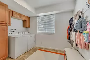 11871 S Blue Heron Dr E, Draper, UT 84020 - Photo 32
