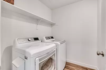 675 S Miller Ave E, North Salt Lake, UT 84054 - Photo 16