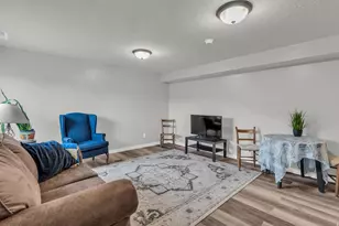 1434 W Watson Ln, Lindon, UT 84042 - Photo 36