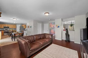 4953 W Berry Creek Dr N, Riverton, UT 84096 - Photo 6