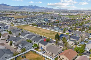 4953 W Berry Creek Dr N, Riverton, UT 84096 - Photo 40