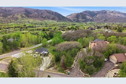 3635 N Patiosprings Dr E #105, Eden, UT 84310 - Photo 8