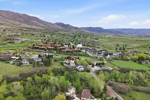 3635 N Patiosprings Dr E, Eden, UT 84310 - Photo 10