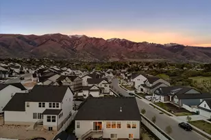 1707 N Larkspur Way, Layton, UT 84040 - Photo 4