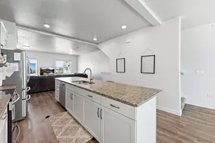 1513 S 630 W, Orem, UT 84058 - Photo 16