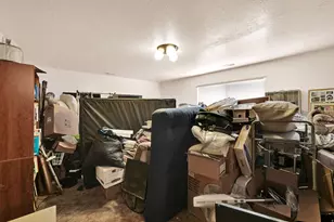 1890 W 2400 S, Syracuse, UT 84075 - Photo 14