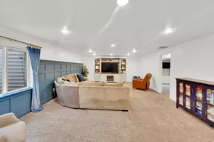 2442 E Hitching Post Dr, Eagle Mountain, UT 84005 - Photo 20