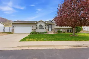 1649 S Spanish Ridge Dr E, Spanish Fork, UT 84660 - Photo 4
