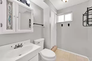 2101 N 700 W, Clinton, UT 84015 - Photo 18