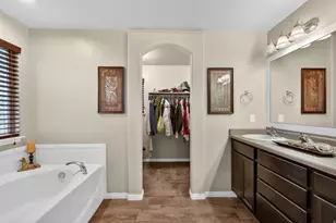 3957 W Jordan View Dr, Lehi, UT 84043 - Photo 30