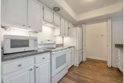 5572 S Marshwood #UNIT E, Salt Lake City, UT 84107 - Photo 6