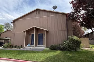 548 E Cobblestone Ln S, Midvale, UT 84047 - Photo 2