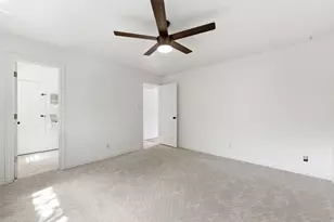2220 E Murray Holladay Rd S, Holladay, UT 84117 - Photo 26