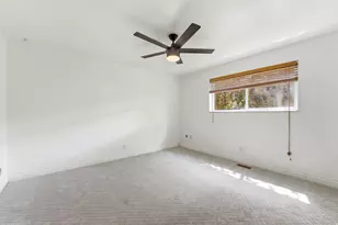2220 E Murray Holladay Rd S, Holladay, UT 84117 - Photo 26